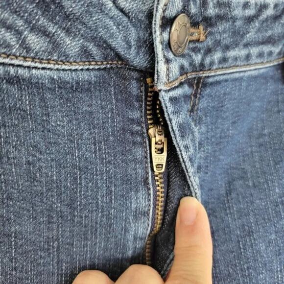 Vintage Signature Straight Leg Jeans Dark Wash Blue Women Sz 14 Stretch Classic - Picture 6 of 11